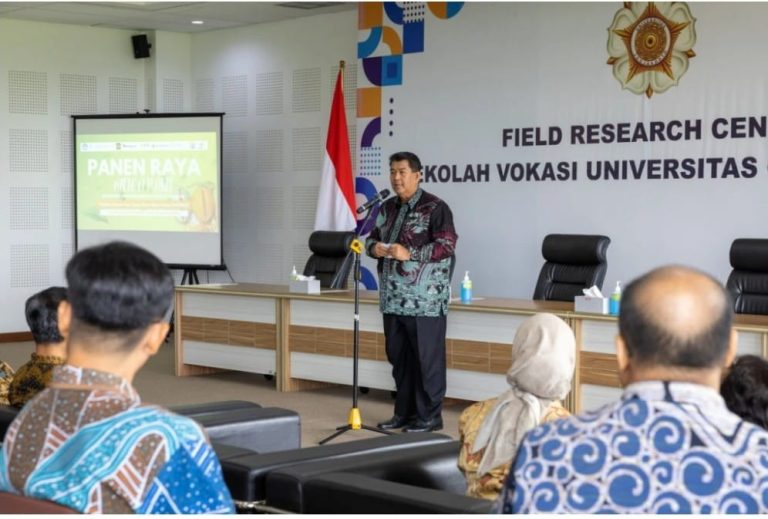Suasana kegiatan sosialisasi dan sambutan program pertanian cerdas FASTAN di Field Research Center (FRC) Sekolah Vokasi Universitas Gadjah Mada, Wates, Kulon Progo, Jumat (30/1).